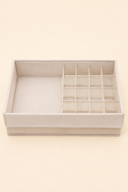 17 Bölmeli Kapak Bez Organizer 43x28x11 Cm KOD: TUTKU-1982